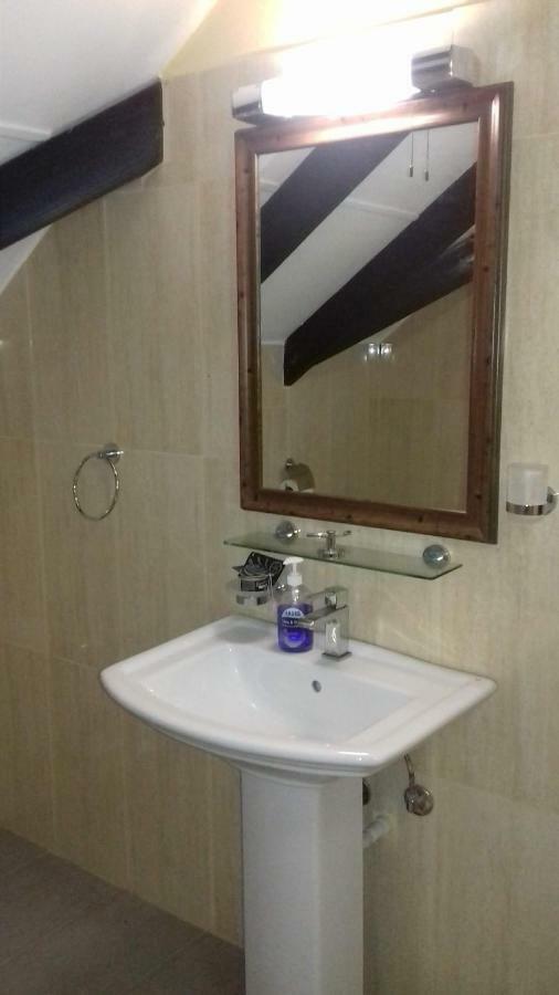 빅토리아 Shay Lyah Self Catering 아파트 외부 사진