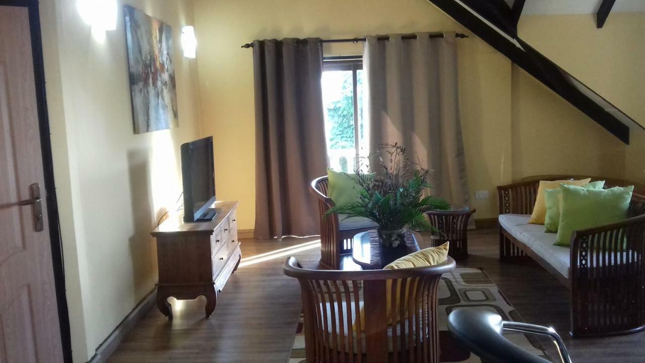 빅토리아 Shay Lyah Self Catering 아파트 외부 사진